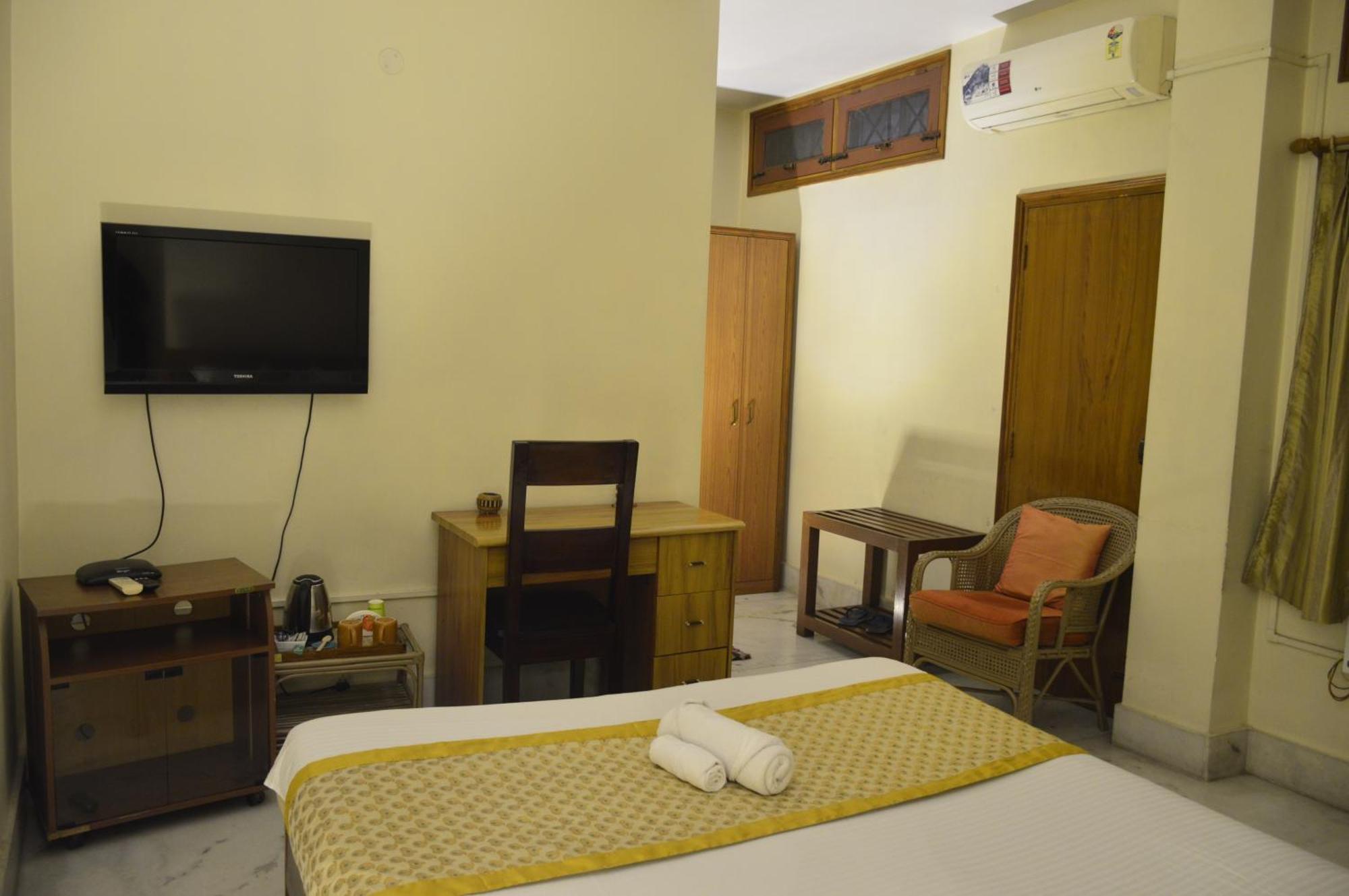 River Breeze Home A Comfort Stay Guwahati Exterior photo